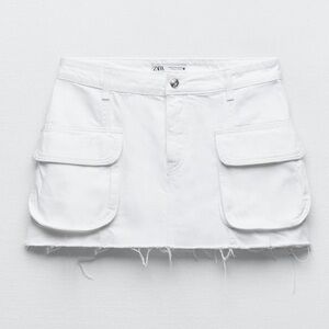 Zara Z1975 Raw Hem Cargo Mini Skirt in White